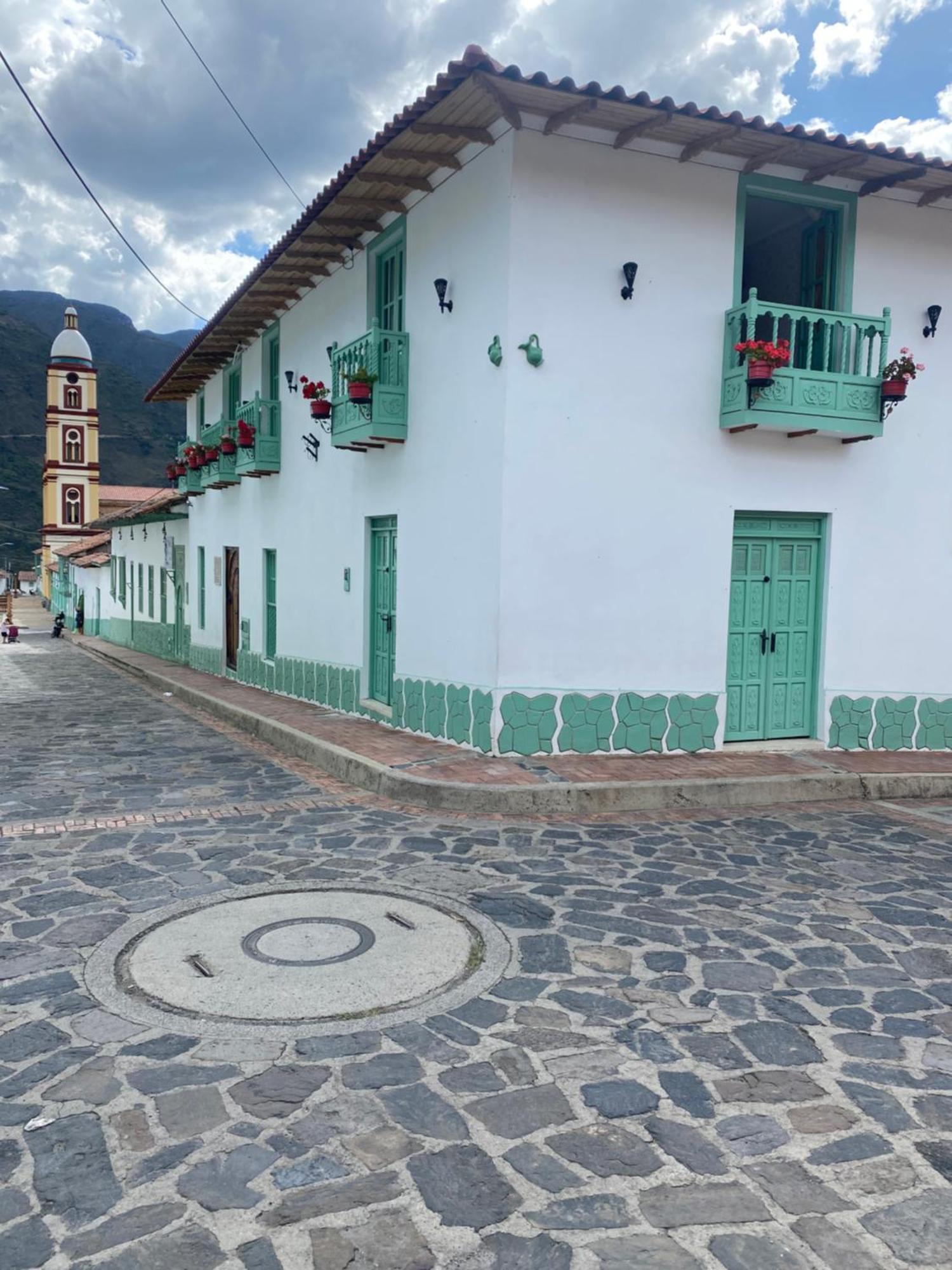Gll Hotel El Cocuy Zewnętrze zdjęcie